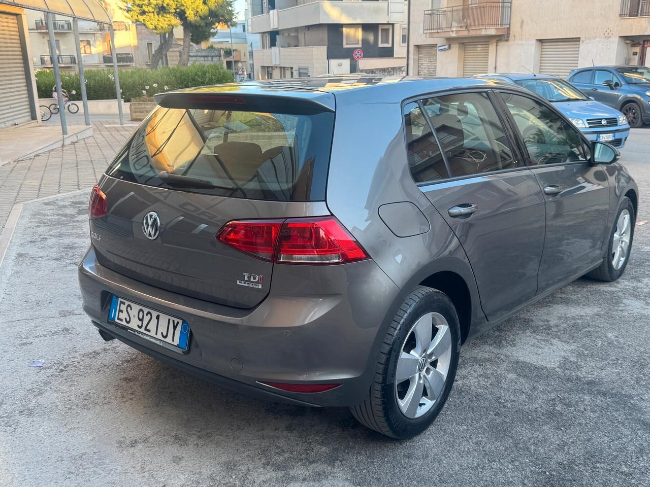 WV GOLF 1.6 TDI 105 CV. E5 TRENDLINE PERFETTA