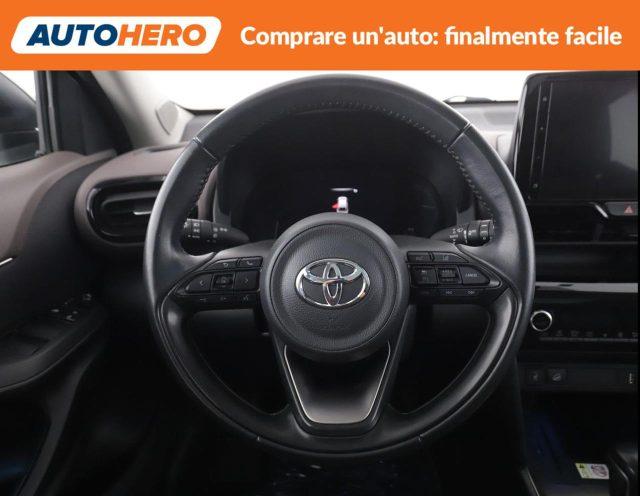 TOYOTA Yaris Cross 1.5 Hybrid 5p. E-CVT AWD-i Lounge