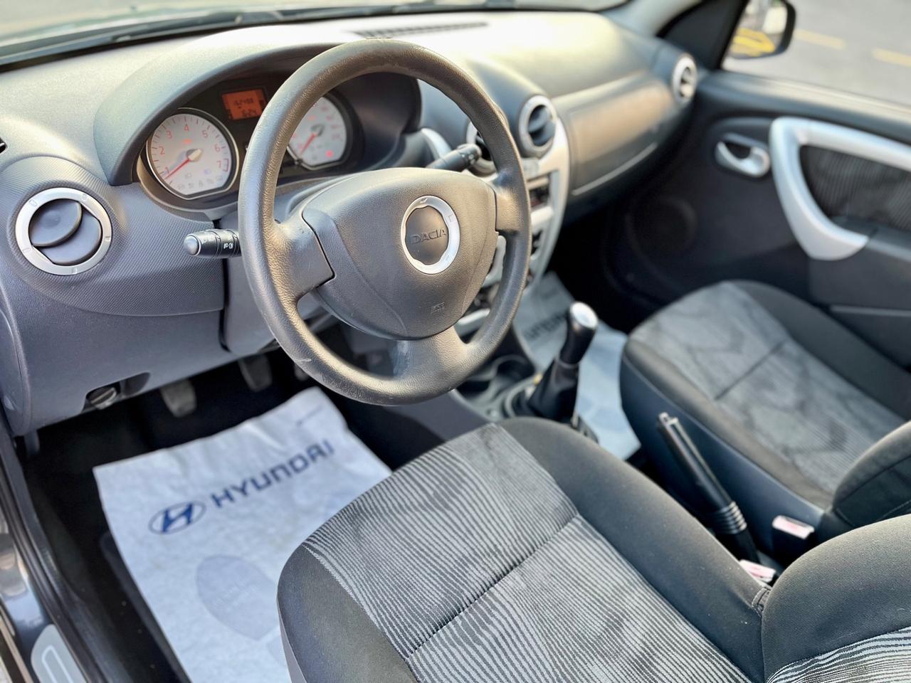 Dacia Sandero 1.4 8V Lauréate