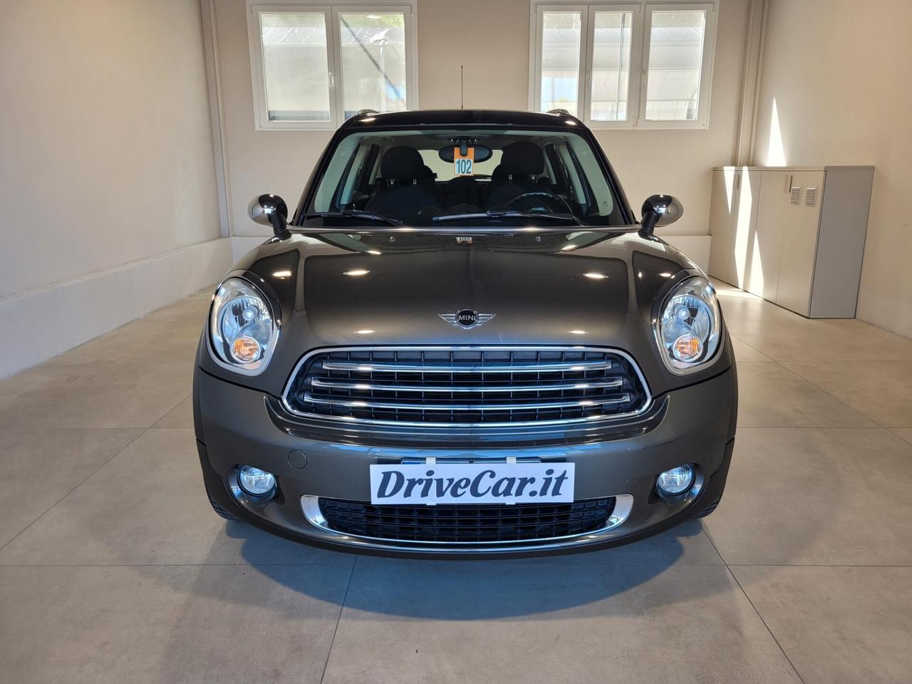 Mini Cooper D Countryman 1.6 NAVI XENON PDC CLIMA C.LEGA 17"