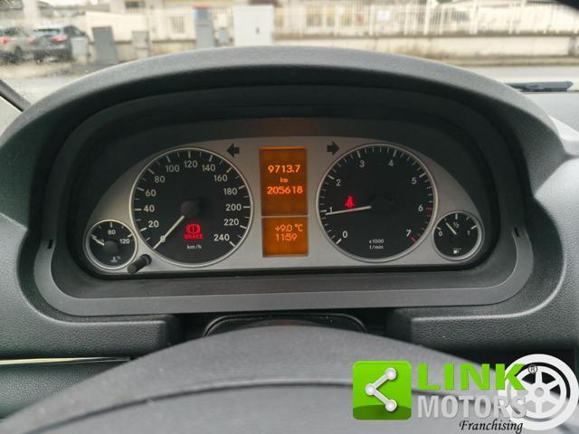 MERCEDES-BENZ B 180 BlueEFFICIENCY Sport