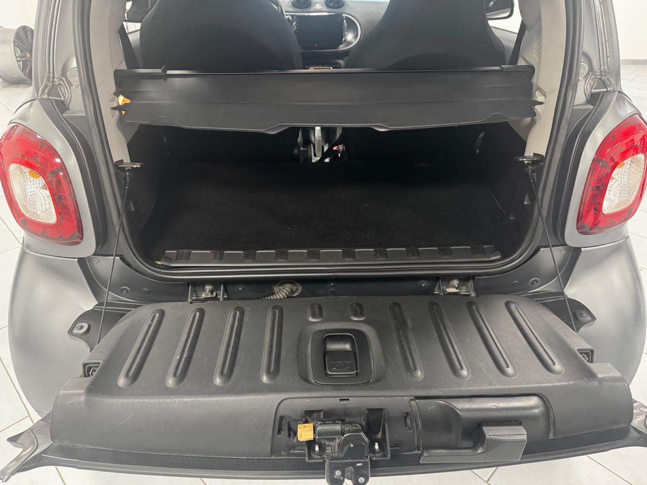 Smart ForTwo 70 1.0 BRABUS