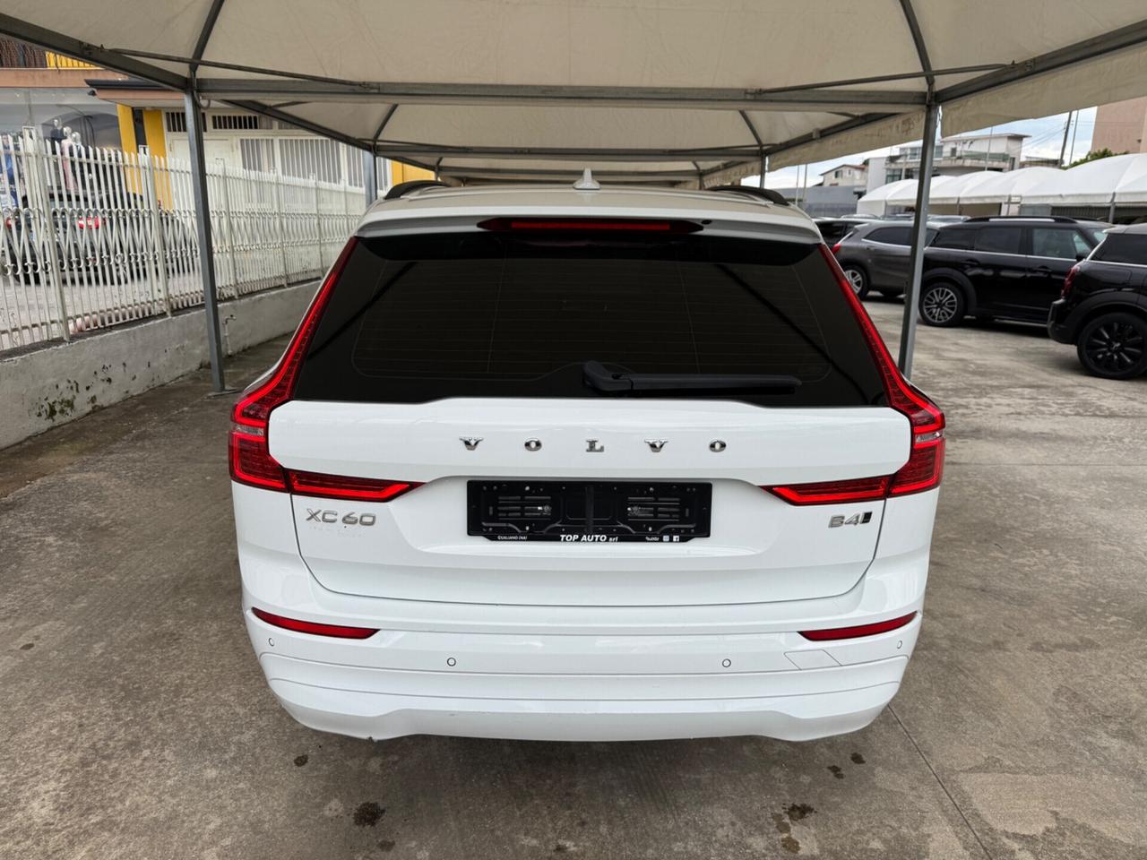 VOLVO XC60 B4 AWD MILD HYBRID MOMENTUM - 2021