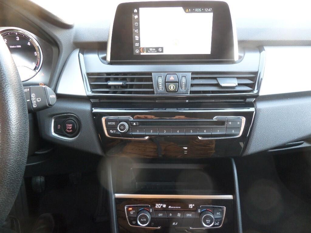 BMW 218d ACTIVE TOURER ADVANTAGE - Navi-Pelle/Tessuto-Cruise-Park