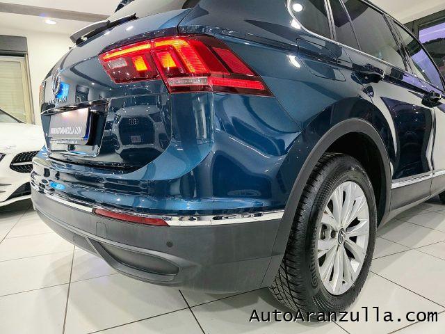 VOLKSWAGEN Tiguan 2.0 TDI 122CV SCR Life Navi - Fari Led