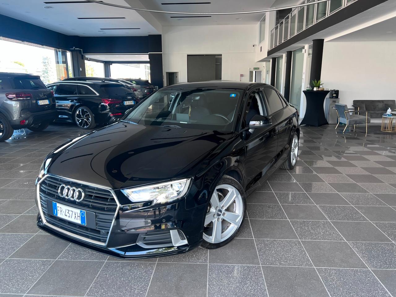 Audi A3 Sedan 1.6 TDI 116 CV S tronic Sport