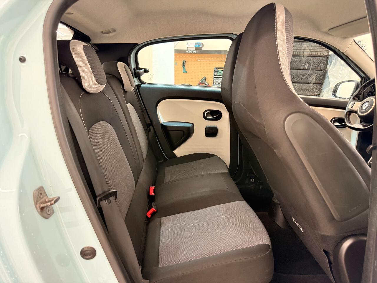 Renault Twingo SCe 1.0 Intense Limited