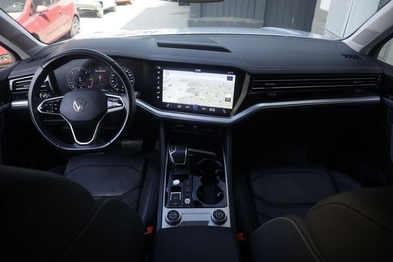 Volkswagen Touareg Volkswagen Touareg 3.0 V6 TDI SCR 210kW Elegance 210KW ANNO 2022