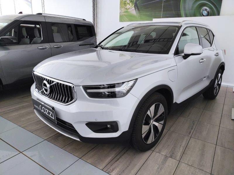 Volvo XC40 (2017-->) T5 Recharge Plug-in Hybrid Inscription Expression