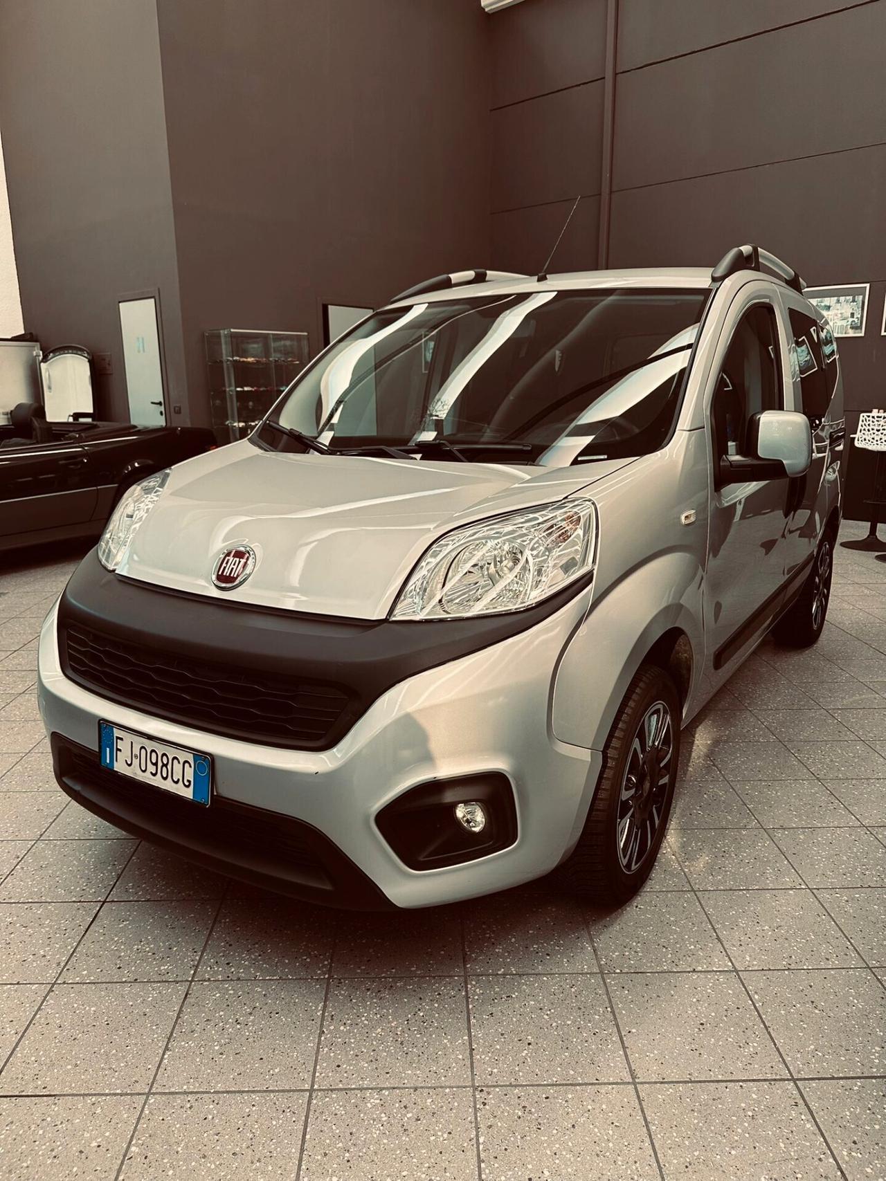 Fiat Qubo 1.4 8V 77 CV Lounge Natural Power