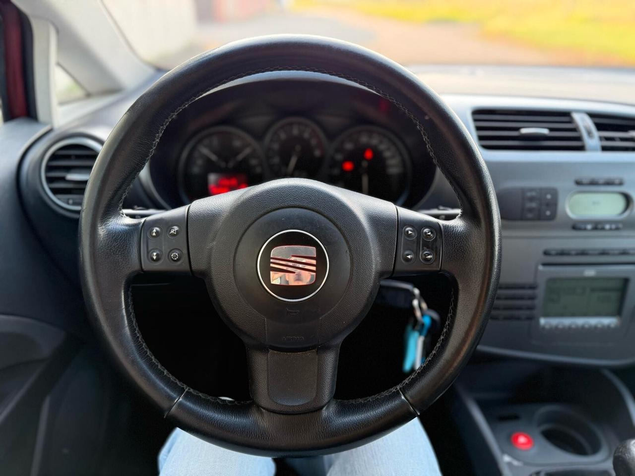 Seat Leon 1.6 Benzina 105cv NEOPATENTATI 2007