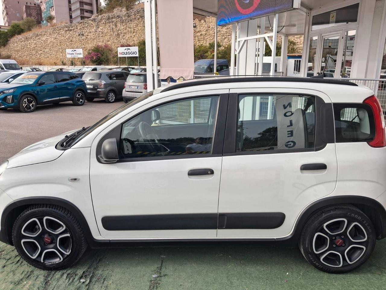 Fiat Panda 1.0 FireFly S&S Hybrid