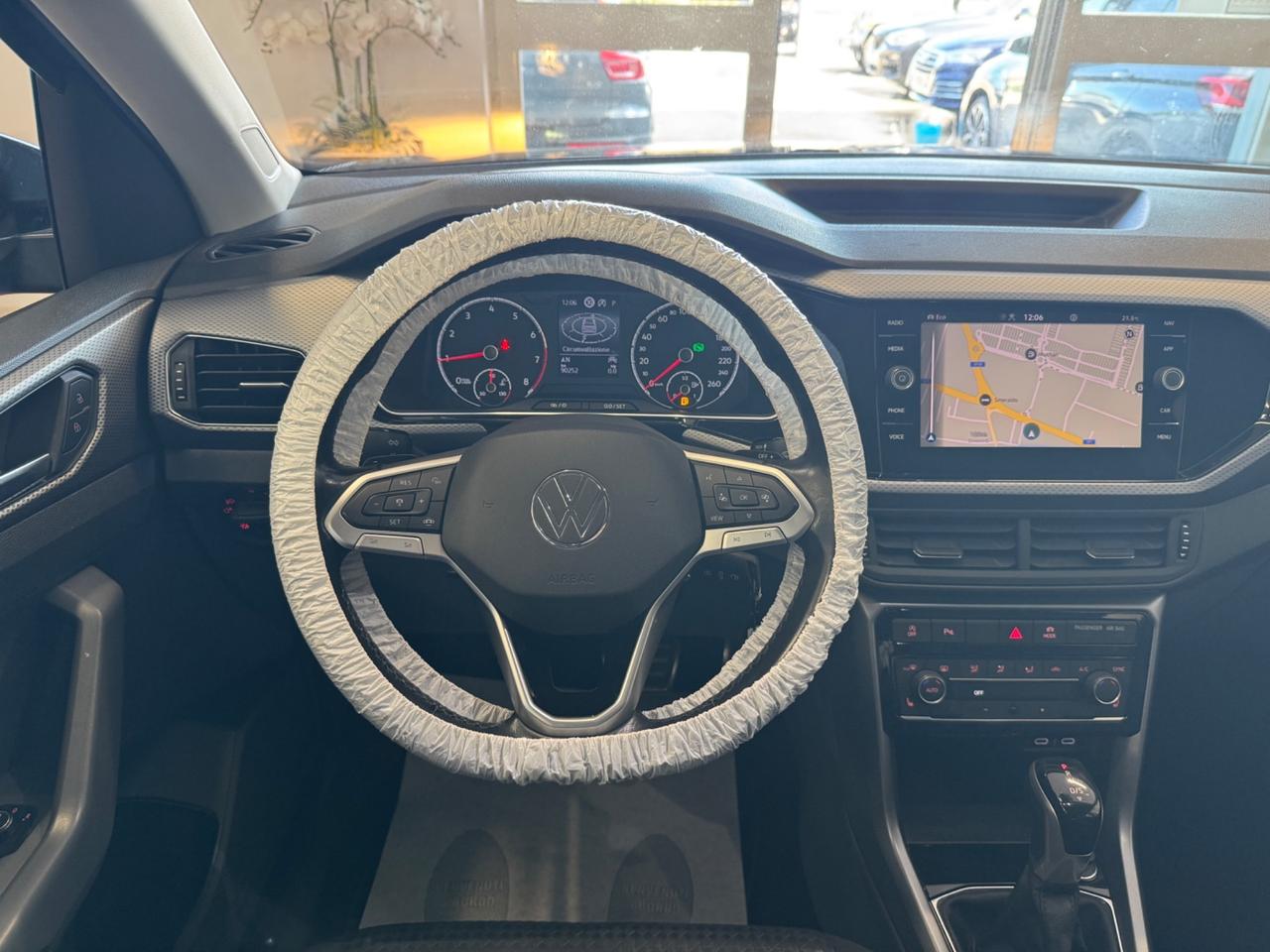 VOLKSWAGEN T-CROSS 1.0 TSI 110 CV DSG ACTIVE