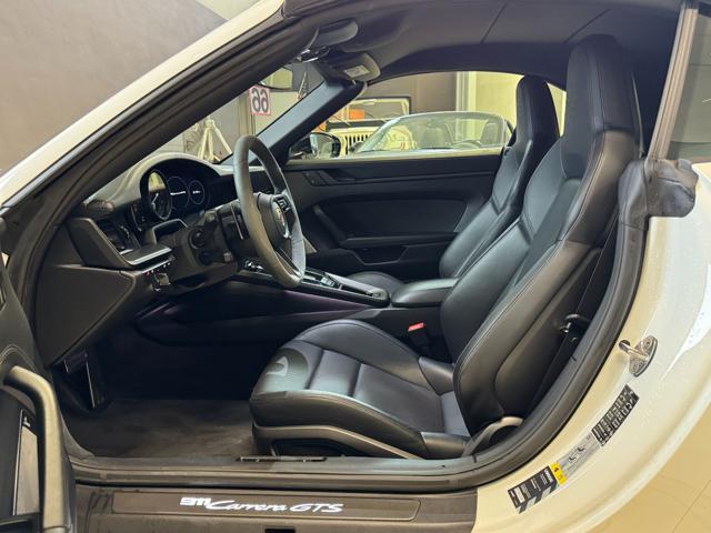 PORSCHE 911 992 Carrera 2 GTS Cabriolet