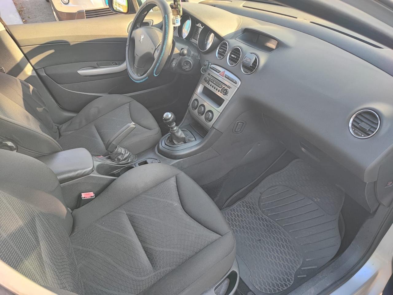 Peugeot 308 1.6 8V HDi 112CV SW Business