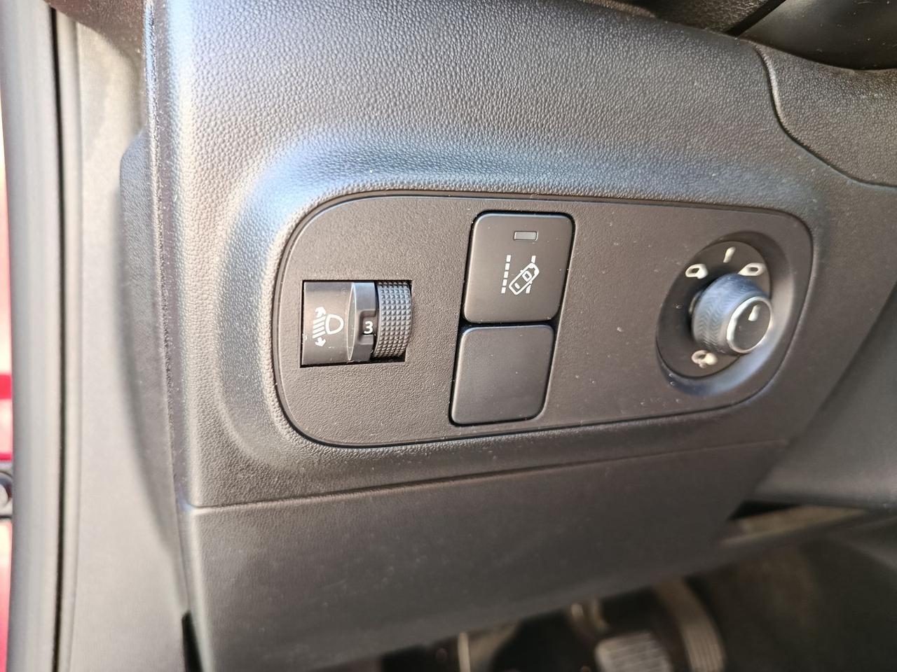 Citroen C3 1.2 PureTech 82 Shine #6692