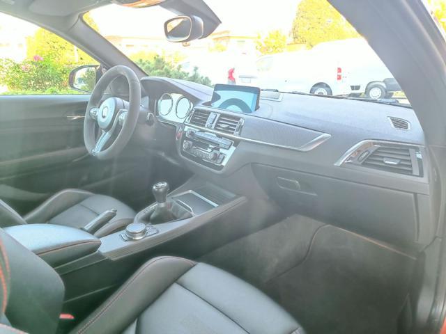 BMW M2 Coupé Competition Akrapovi? Manuale