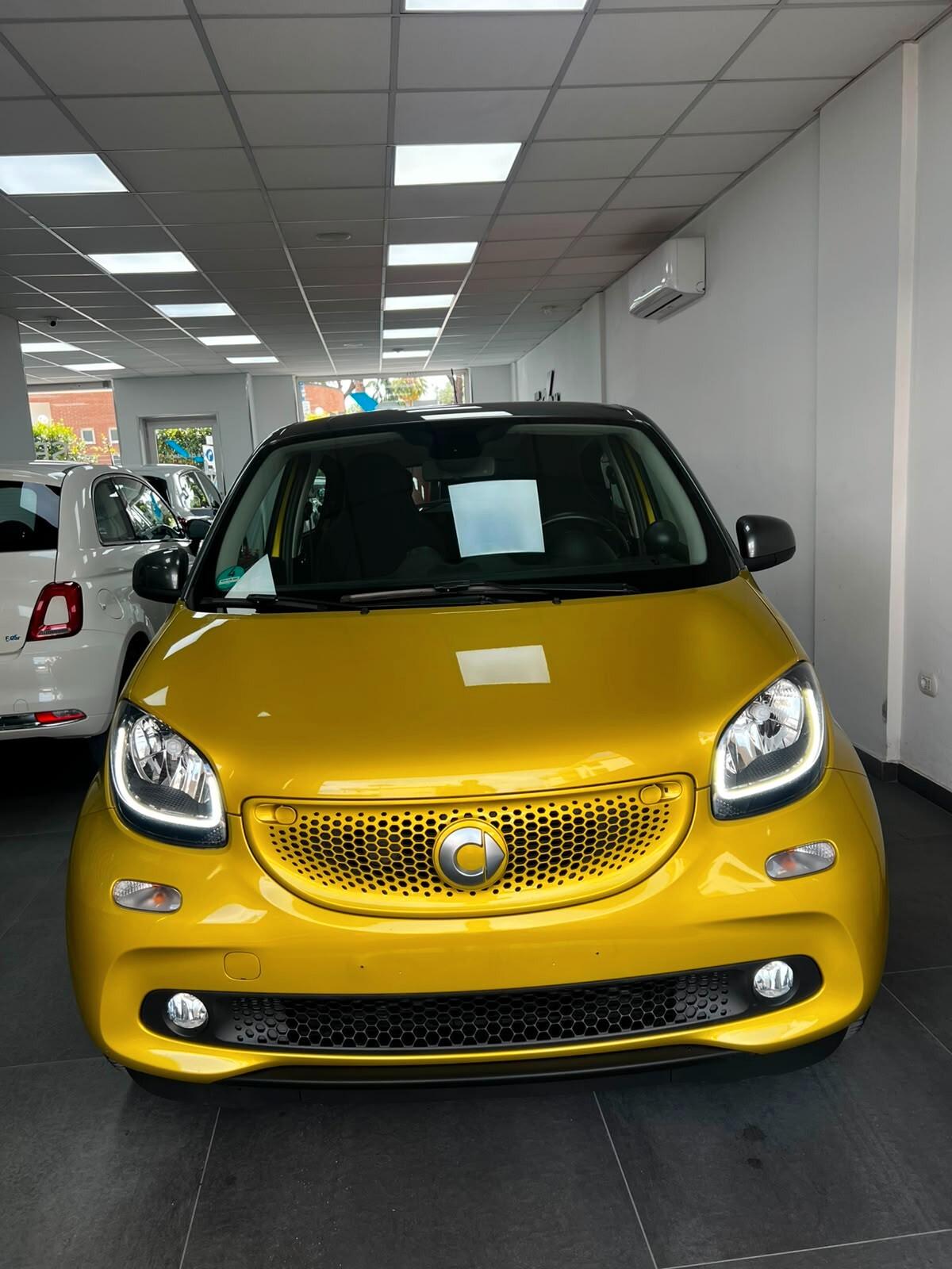 Smart ForFour 70 1.0 Passion