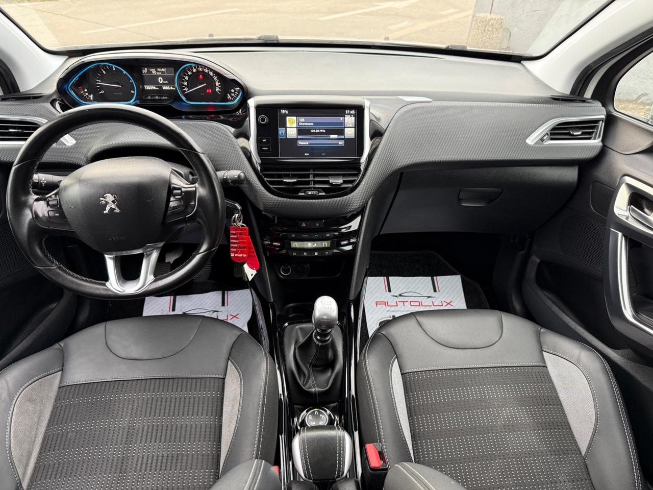 Peugeot 2008 BlueHDi 120 S&S Crossway 2016