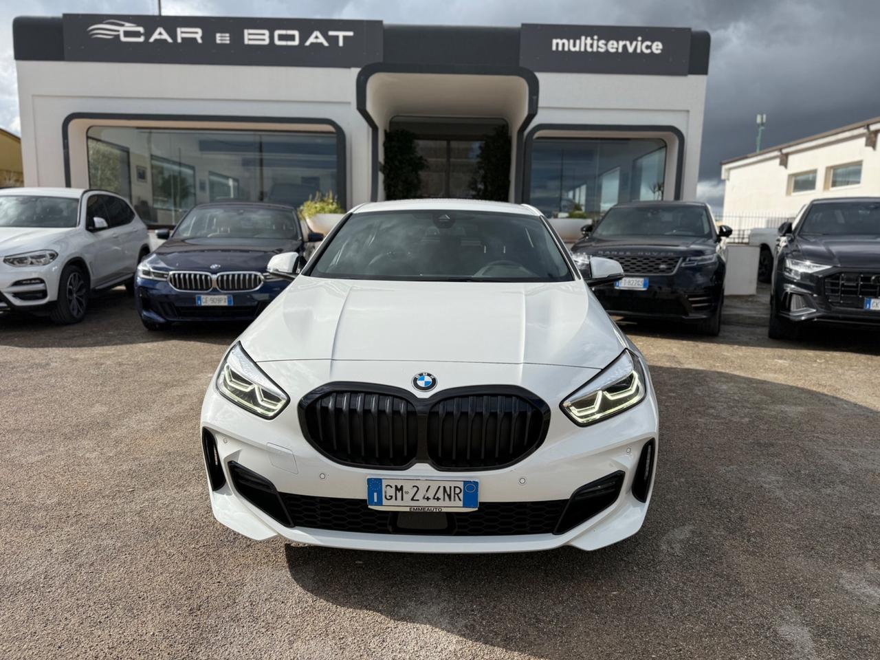 Bmw 118 118d 5p. Msport