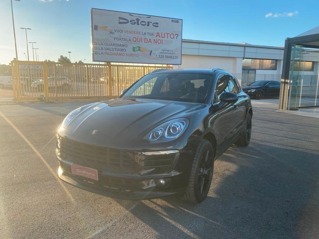 Porsche Macan S 3.0 V6 250 cv automatica total black