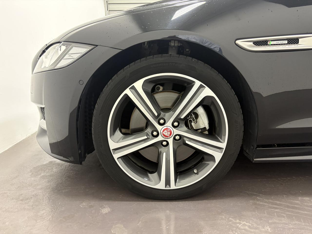 JAGUAR XF 2.0D AWD AUTO R- SPORT
