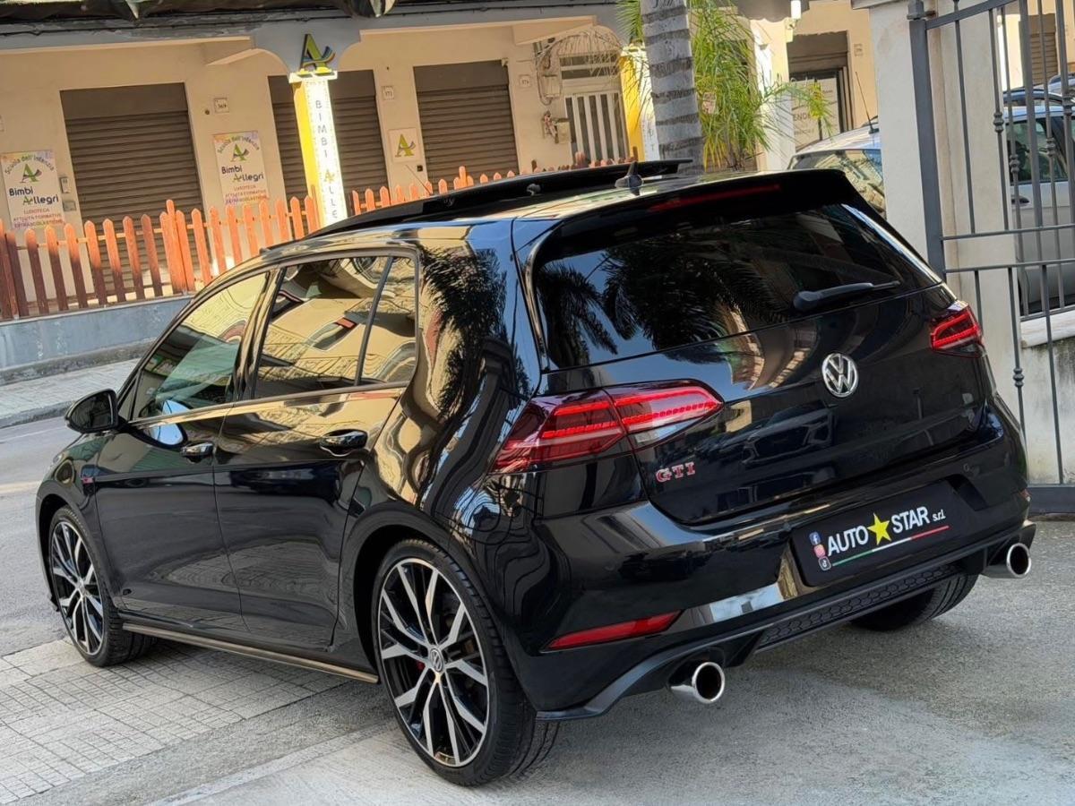 Volkswagen Golf 7.5 GTI 2.0 TSI 245 CV