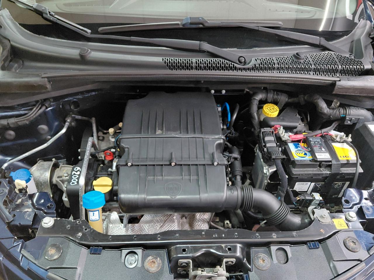 Lancia Ypsilon 1.2 69 CV 5 porte soli 68000 km