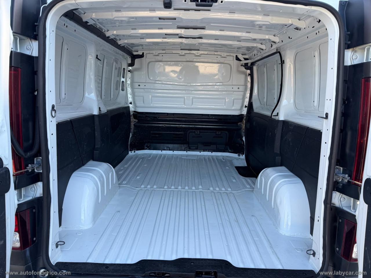 NV300 29 1.6 dCi 120CV PC-TN Van
