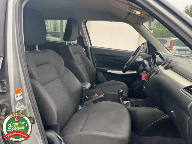 SUZUKI Swift 1.2 Hybrid Top