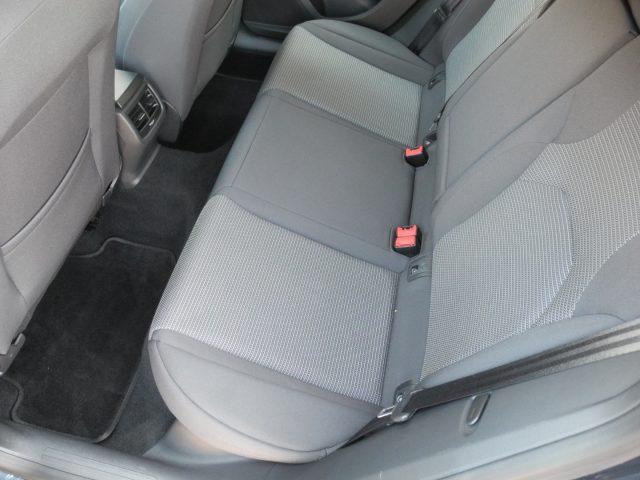 SEAT Leon 1.6 TDI 115cv DSG ST Business -OK NEOPAT.-IVA Det.