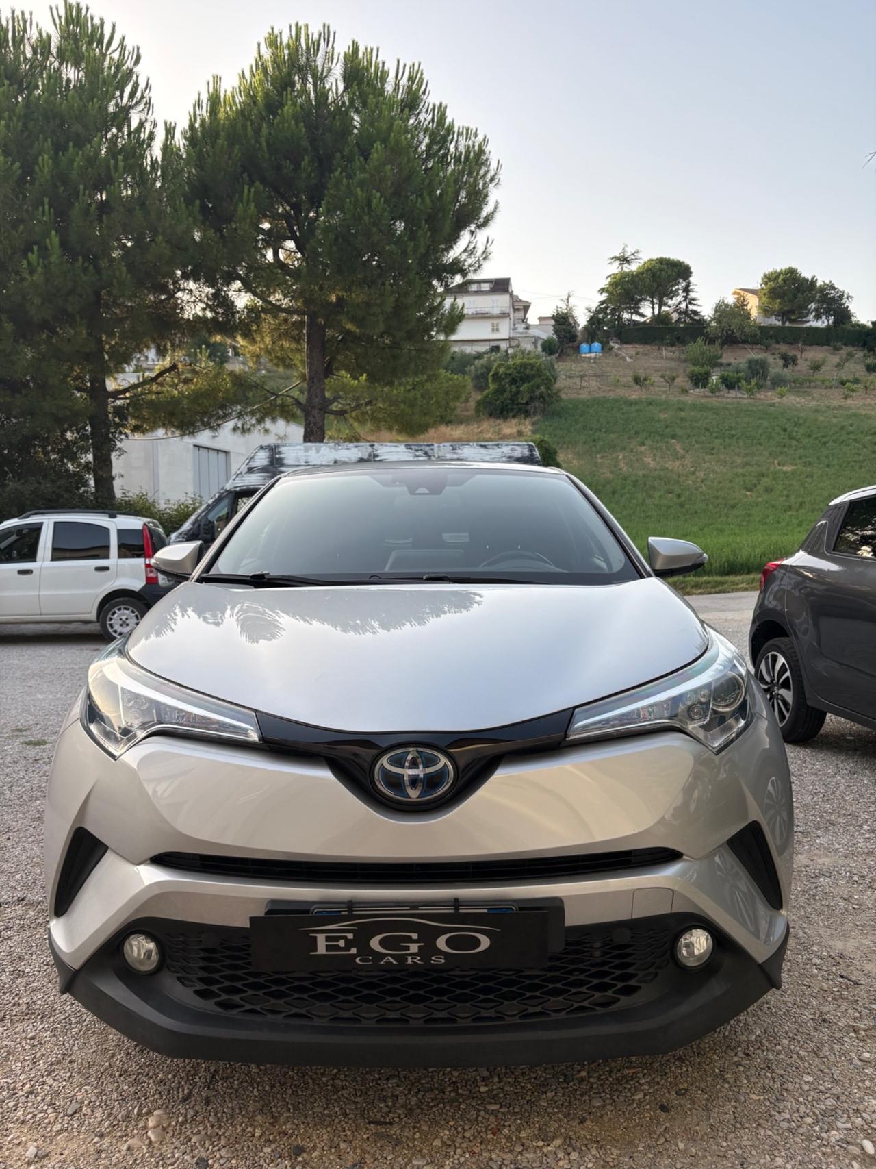Toyota C-HR 1.8 Hybrid E-CVT Style+