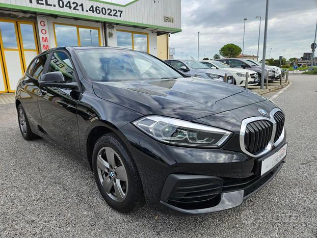 BMW 116 d 5p. Business Advantage