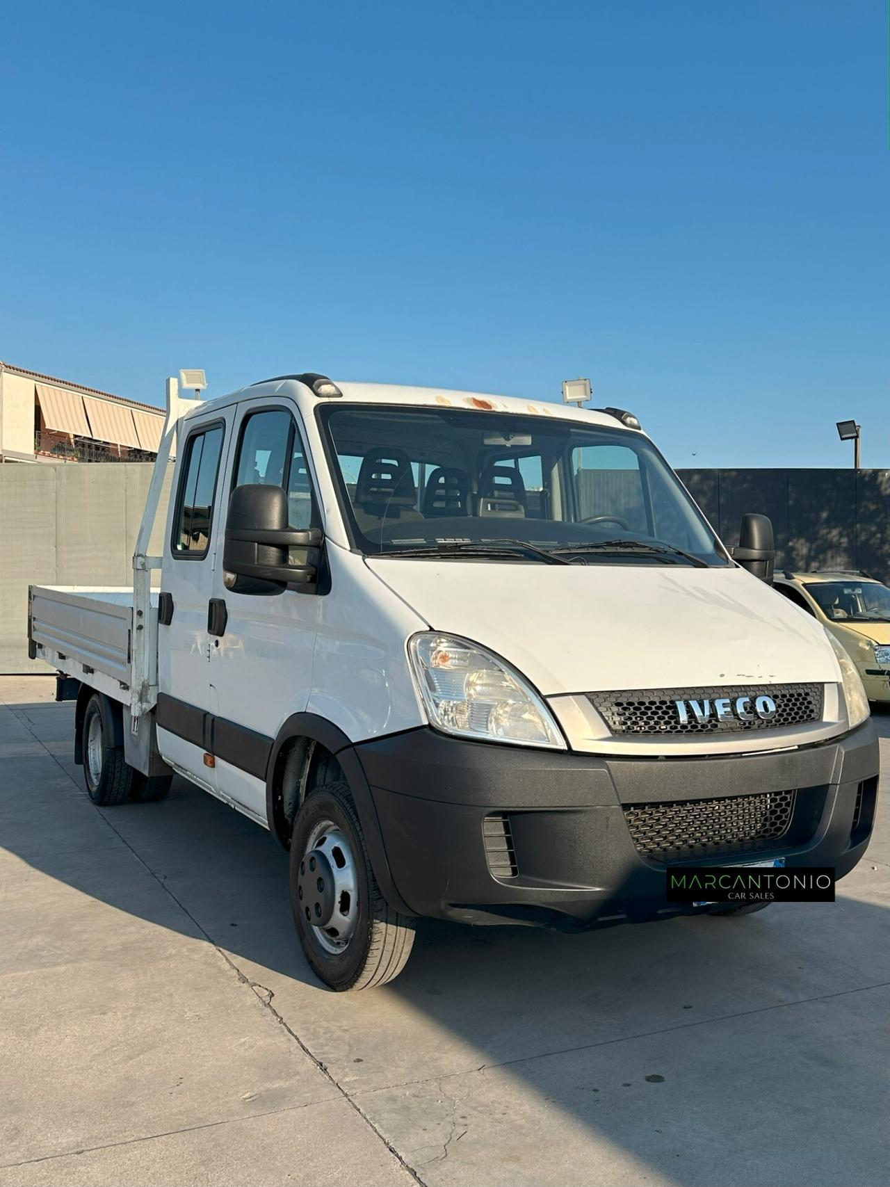 Iveco Daily 35c14 doppia Cabina cassonato