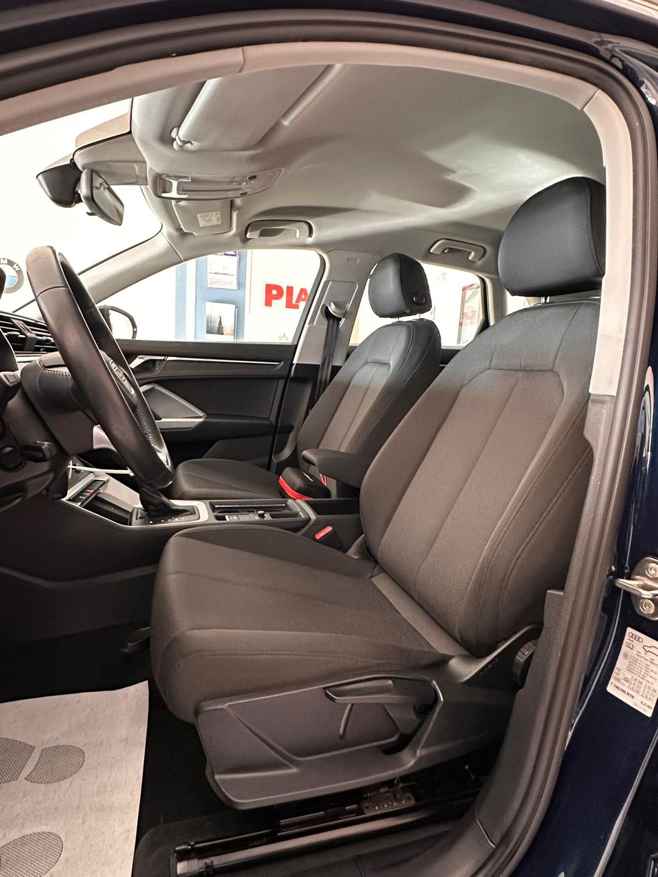 Audi Q3 35 TDI S tronic Business Advanced