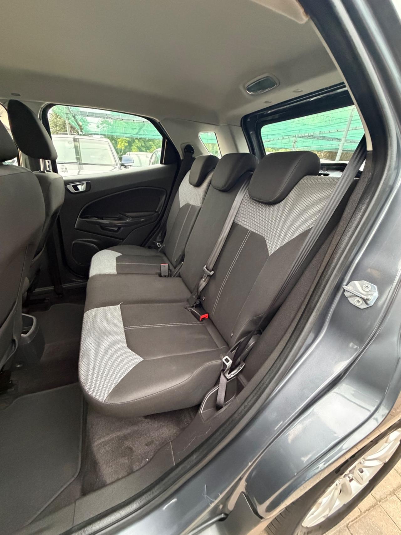 Ford EcoSport 1.5 TDCi 95 CV Titanium S ok per neopatentati