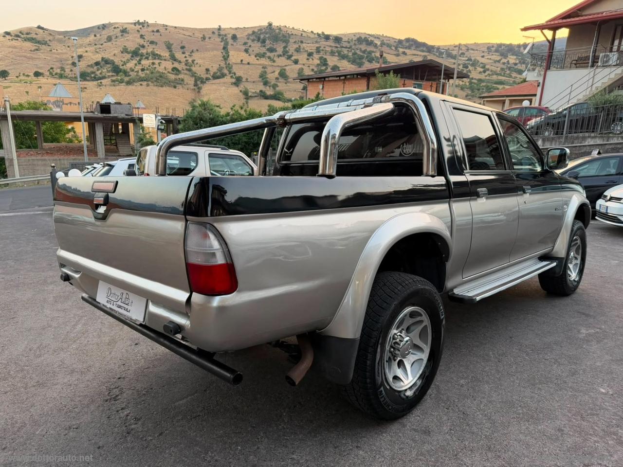 MITSUBISHI L200 2.5 TDI 4WD DC Pick-up GLS