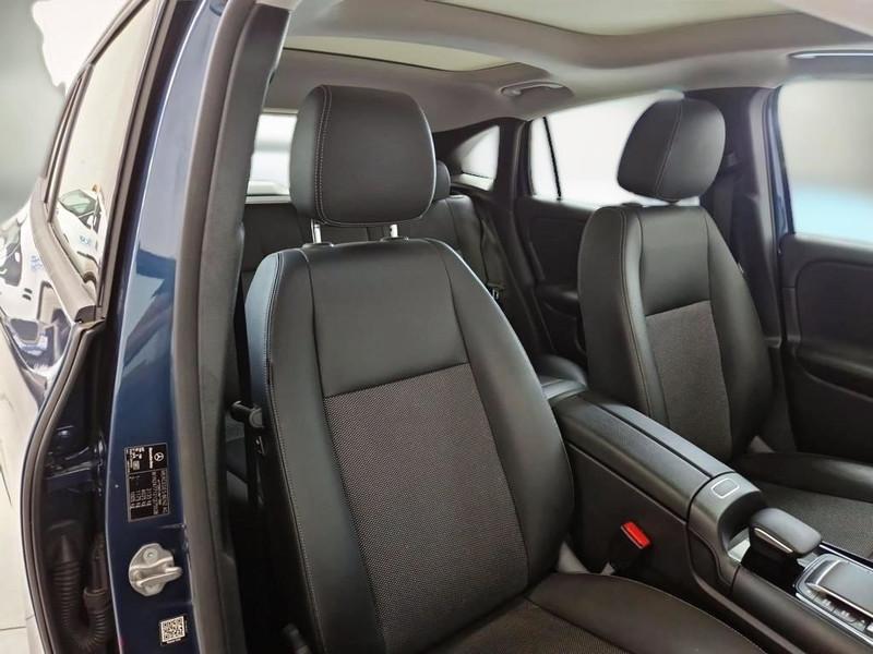 MERCEDES-BENZ GLA 200 d Automatic Business Extra