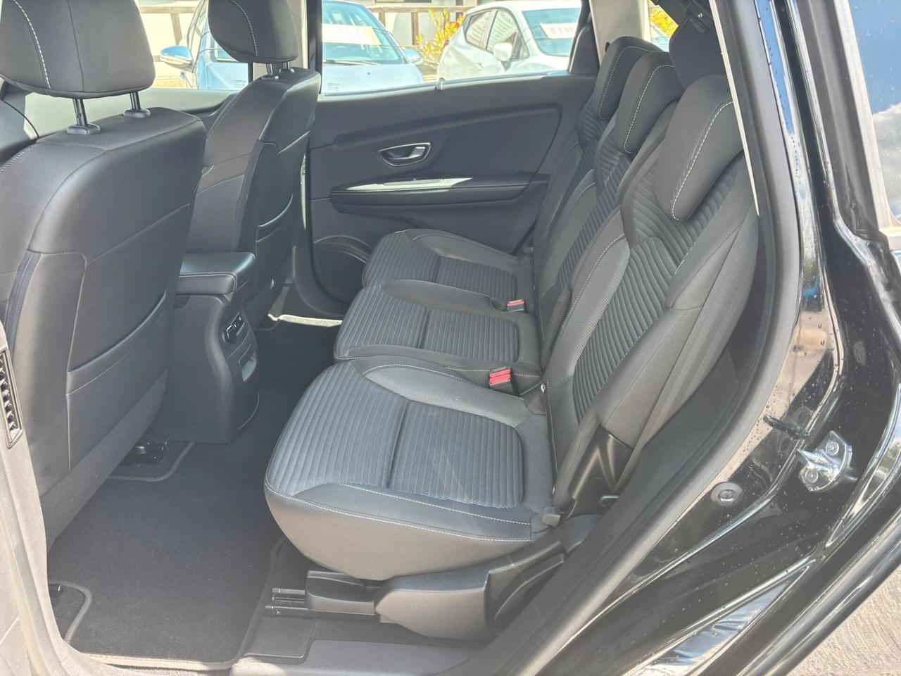 Renault Grand Scenic Blue dCi 120 CV Sport Edition