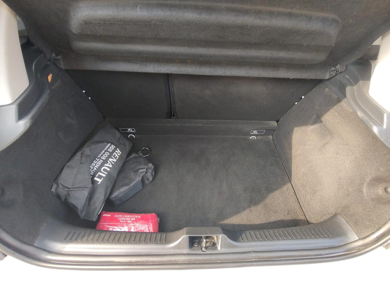 Renault Clio 1.2 75CV GPL 5 porte Wave, EURO 5B, CON SCADENZA 2035. OK NEOPATENTATI, GARANZIA L.12 MESI