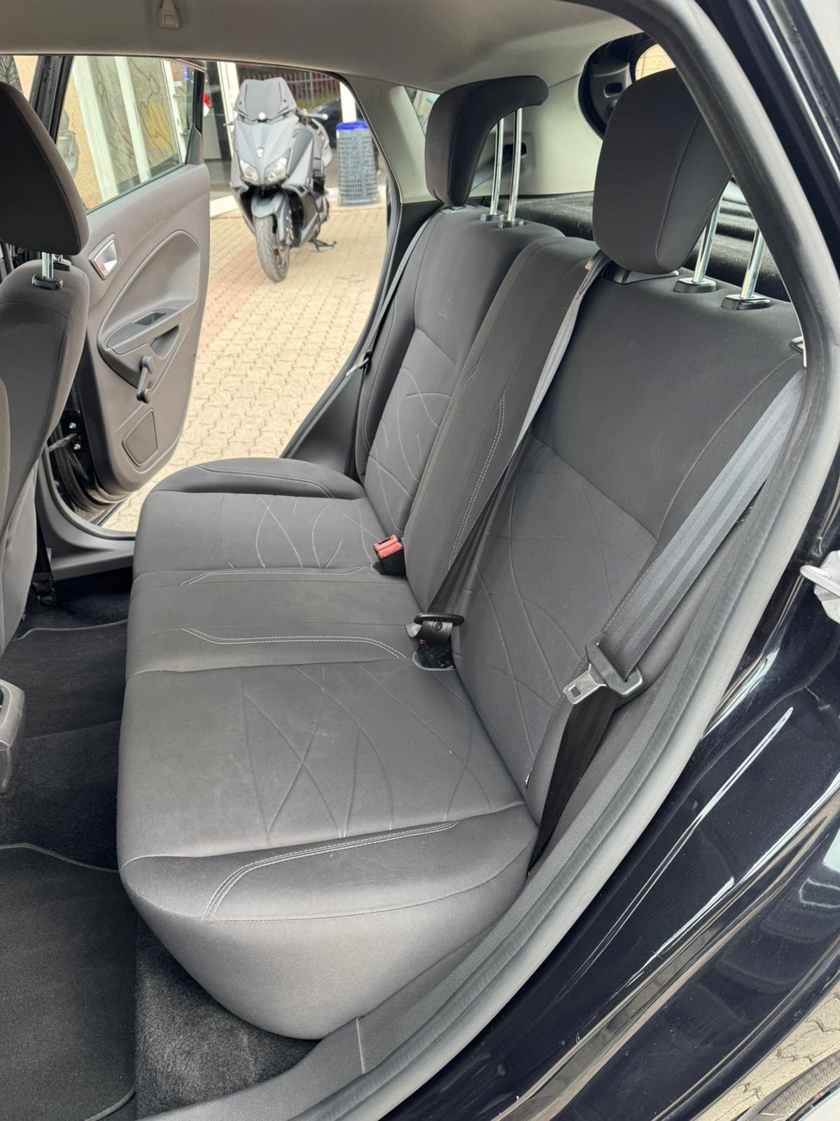 Ford Fiesta 1.0 80CV 5 porte Titanium