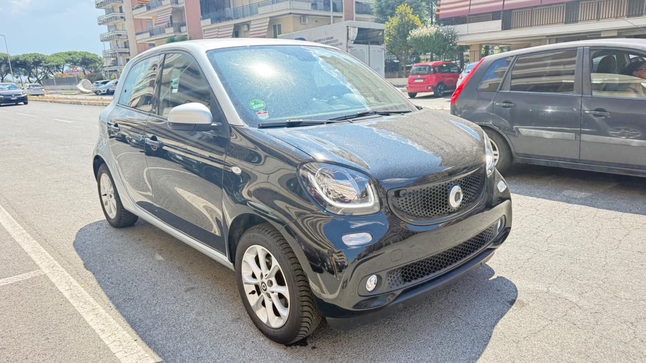 Smart ForFour 70 1.0 Prime LED NAVI PDC SEDILI RISCALDATI BLUETOOTH