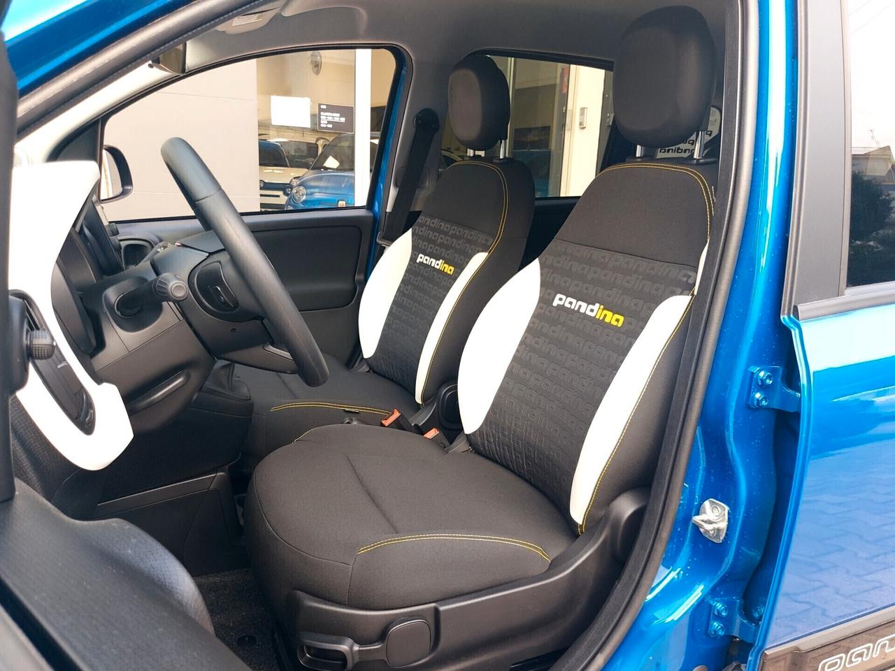 Fiat Panda Cross "PANDINA" 1.0 Hybrid KM0