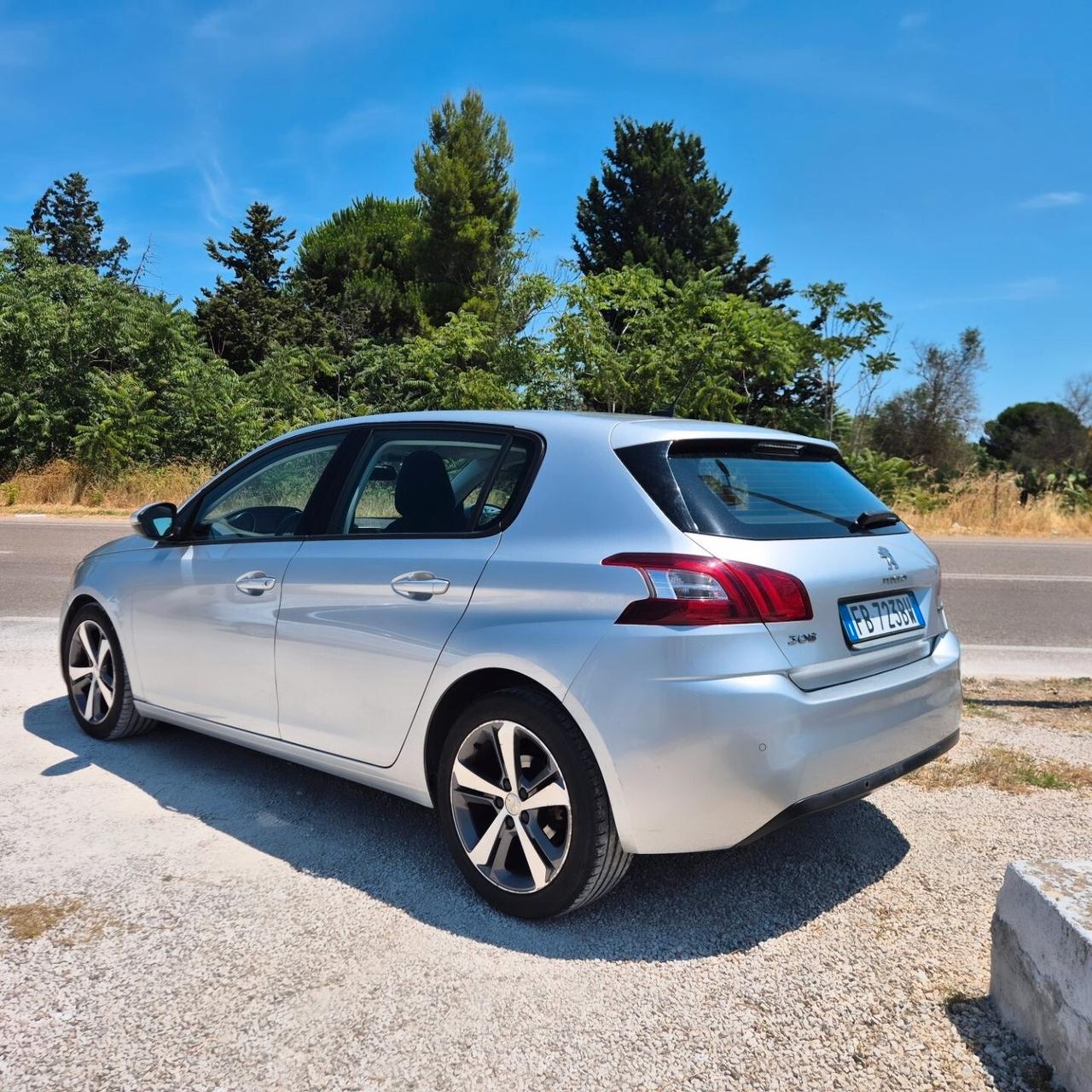 Peugeot 308 1.6 Hdi 100 S&S Business Berlina
