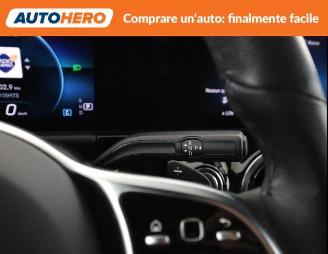 MERCEDES-BENZ GLA 180 d Automatic Premium