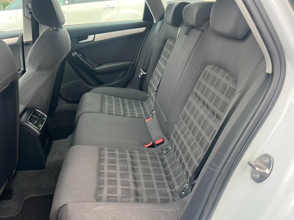 Audi A4 Avant 2.0 TDI 143CV F.AP. mult. Business Plus