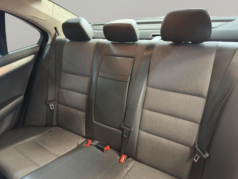 MERCEDES Classe C (W/S204) C 200 CGI BlueEFFI...