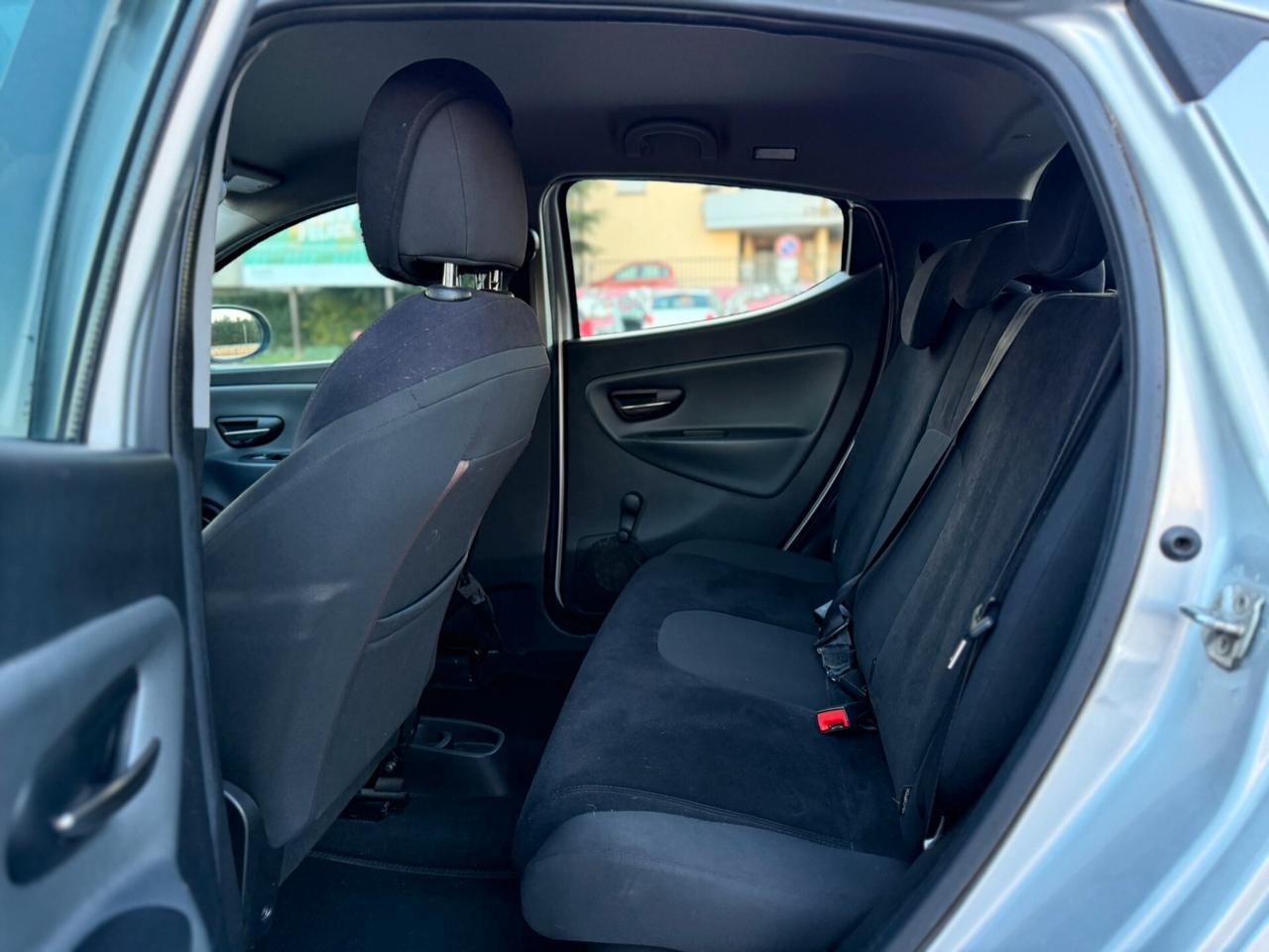 Lancia Ypsilon GARANZIA 12 MESI