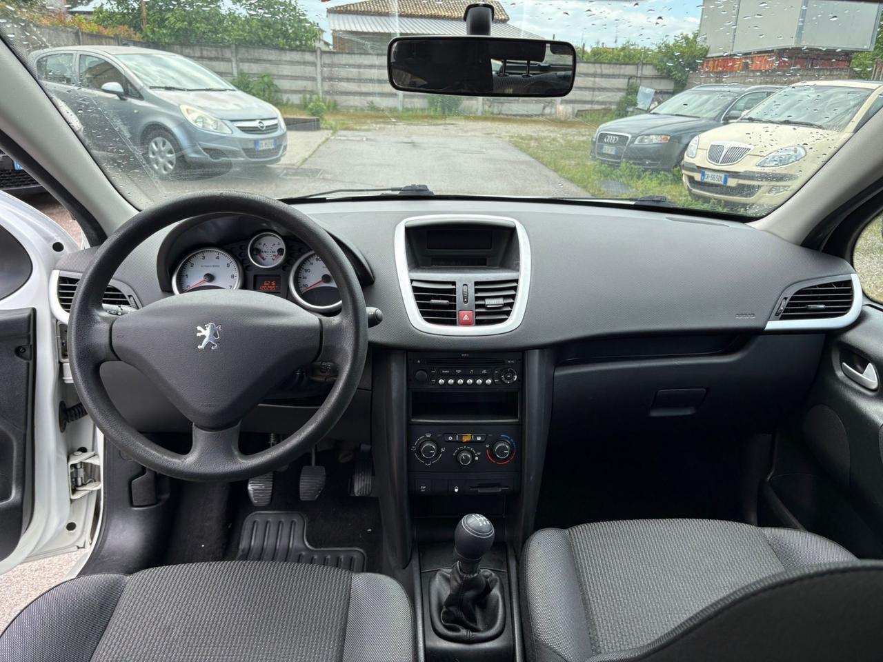 Peugeot 207 1.4 8V 75CV 5p. X Line ECO GPL