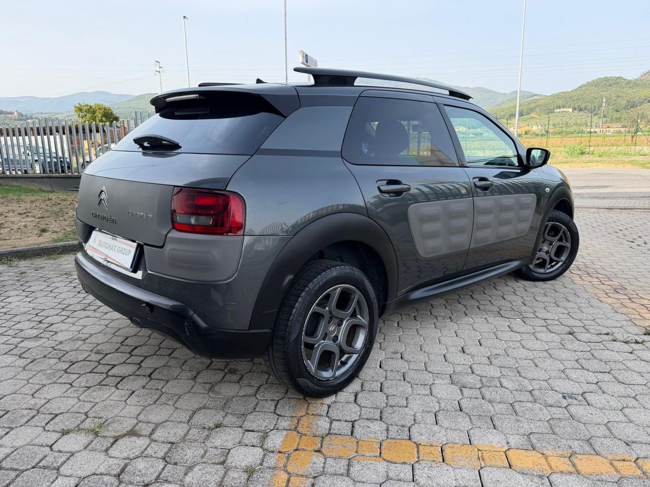Citroen C4 Cactus BlueHDi 100 S&S Shine